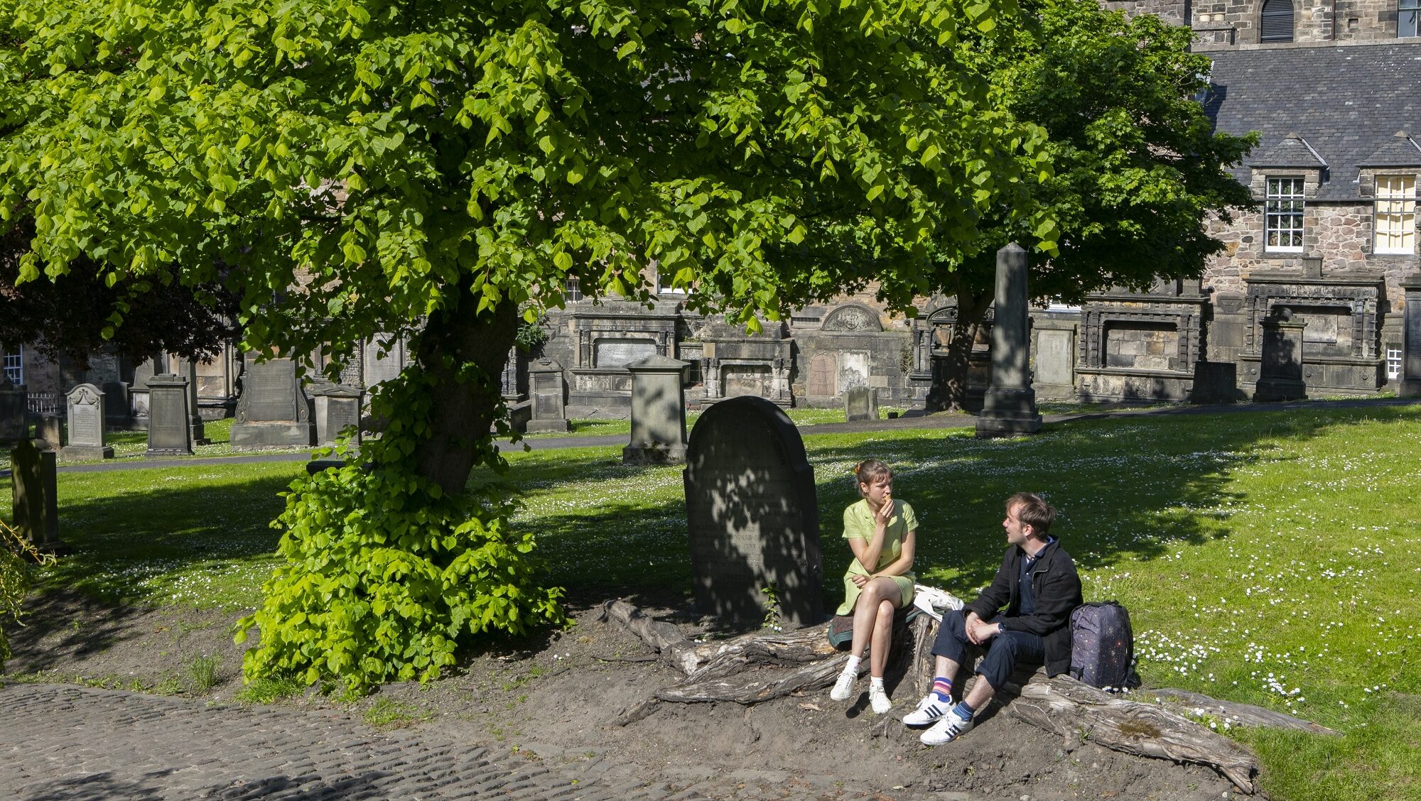 Greyfriars Graveyard Couple Chatting