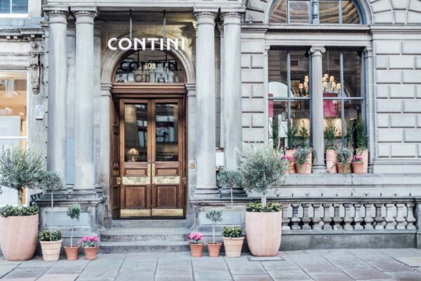 Extreior of Contini George Street