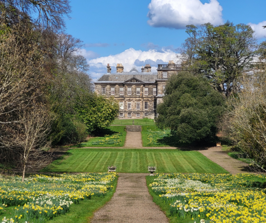 Exterior shot of Hopetoun House