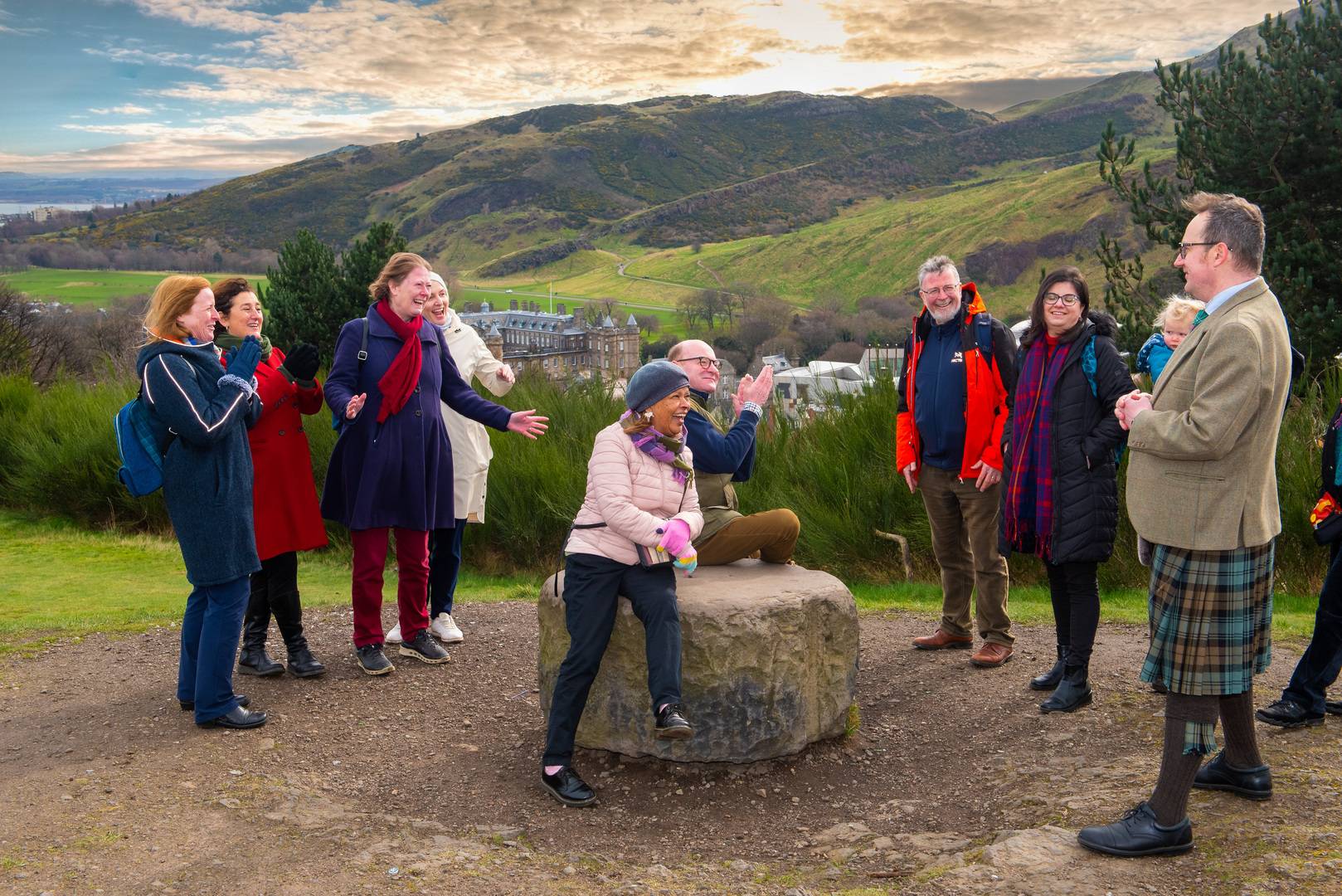 A tour with the a guide from The Scottish Tourist Guides Association