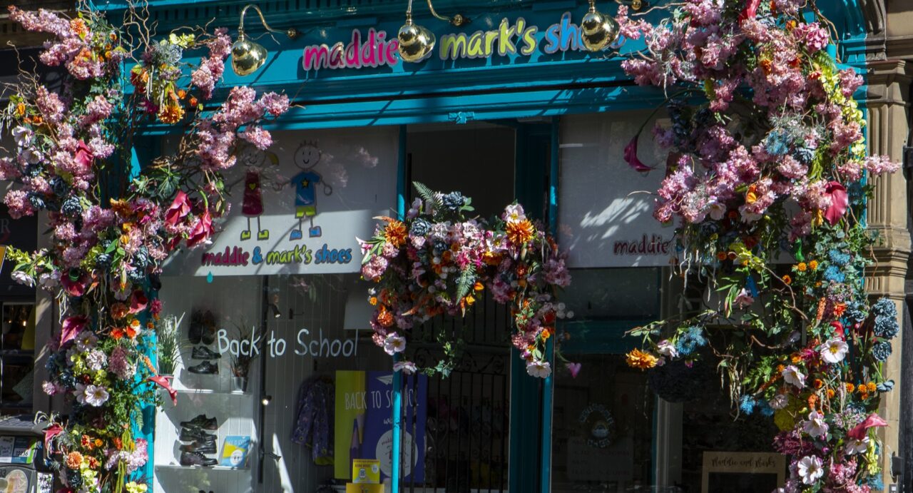 Maddie Marks shop Bruntfield flowers on facade