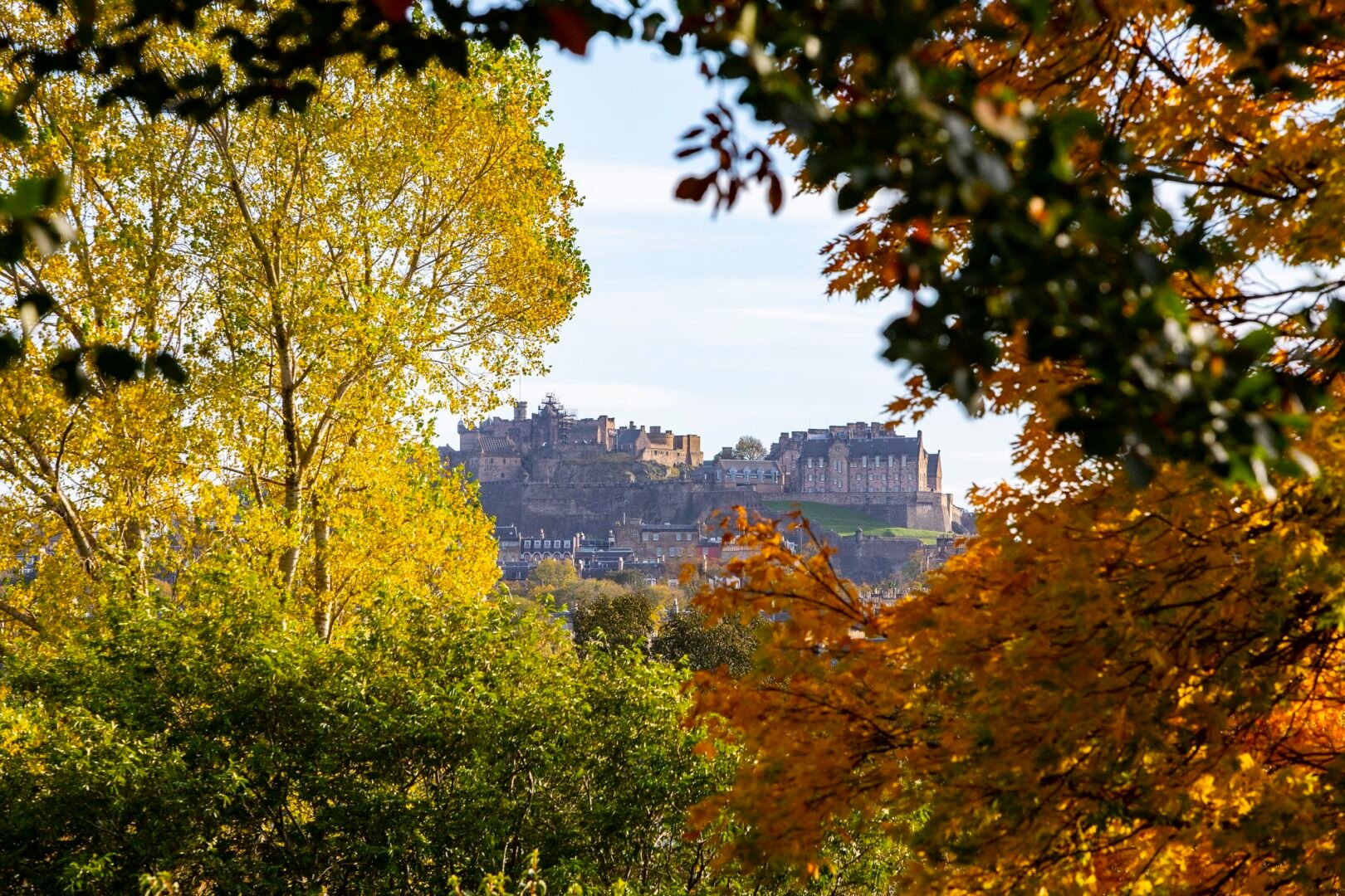 Autumn view of Edinburgh Castle