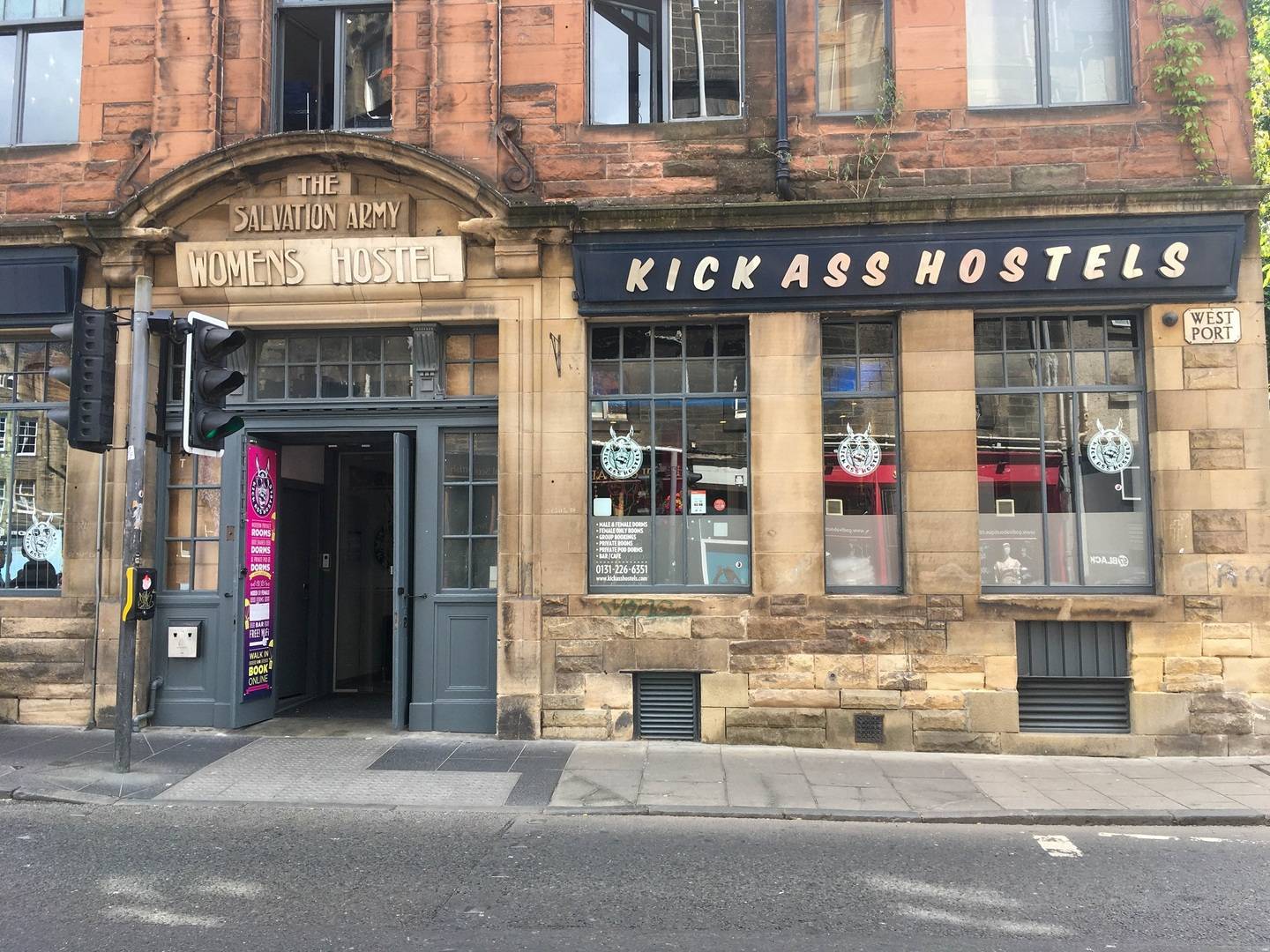 Kick Ass Hostel - Forever Edinburgh