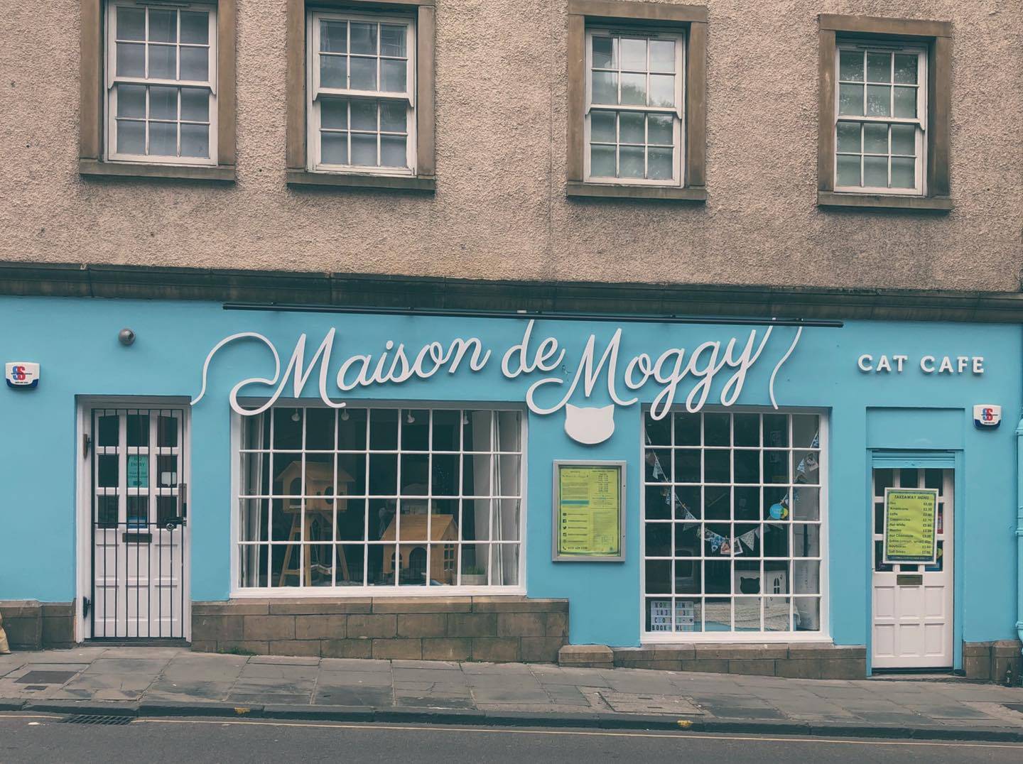 Maison de Moggy Exterior