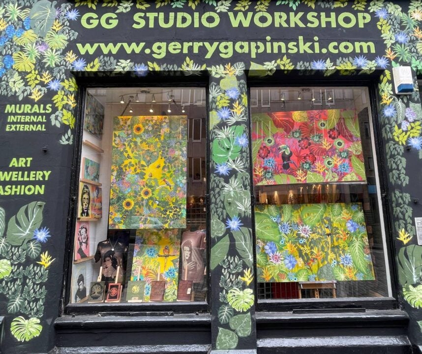 colourful mural of flowers on a shop front. text reading GG studio workshop, www.gerrygapinski.com, murals internal external, art, jewellery, fashion,© Gerry Gapinski