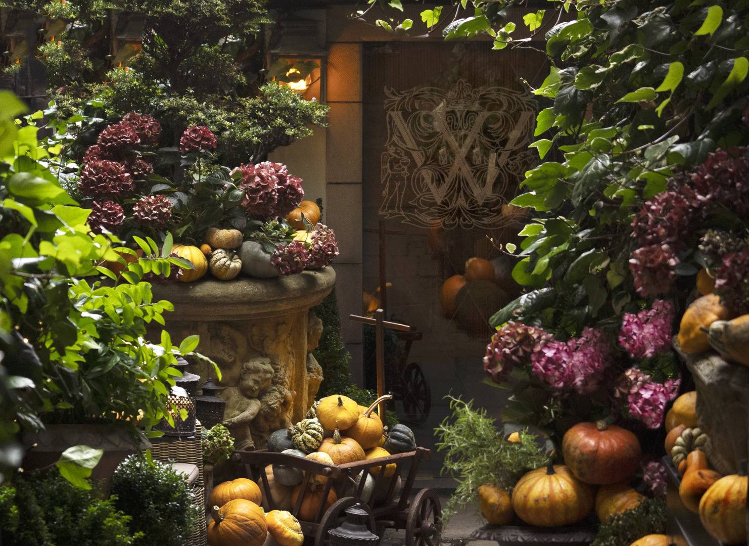 Autumn at the Secret  Garden, The Witchery by the Castle, The Witchery by the Castle