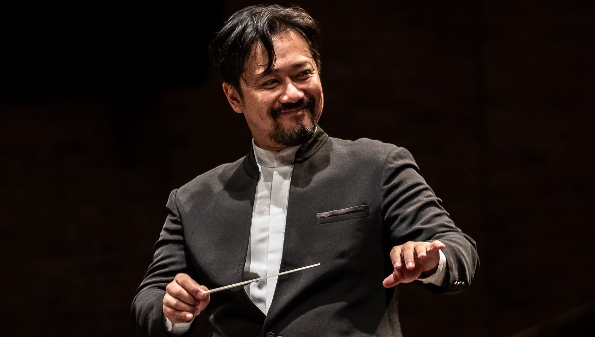 LIN DAYE - Chief Conductor and Artistic Director; Shenzhen Symphony Orchestra;