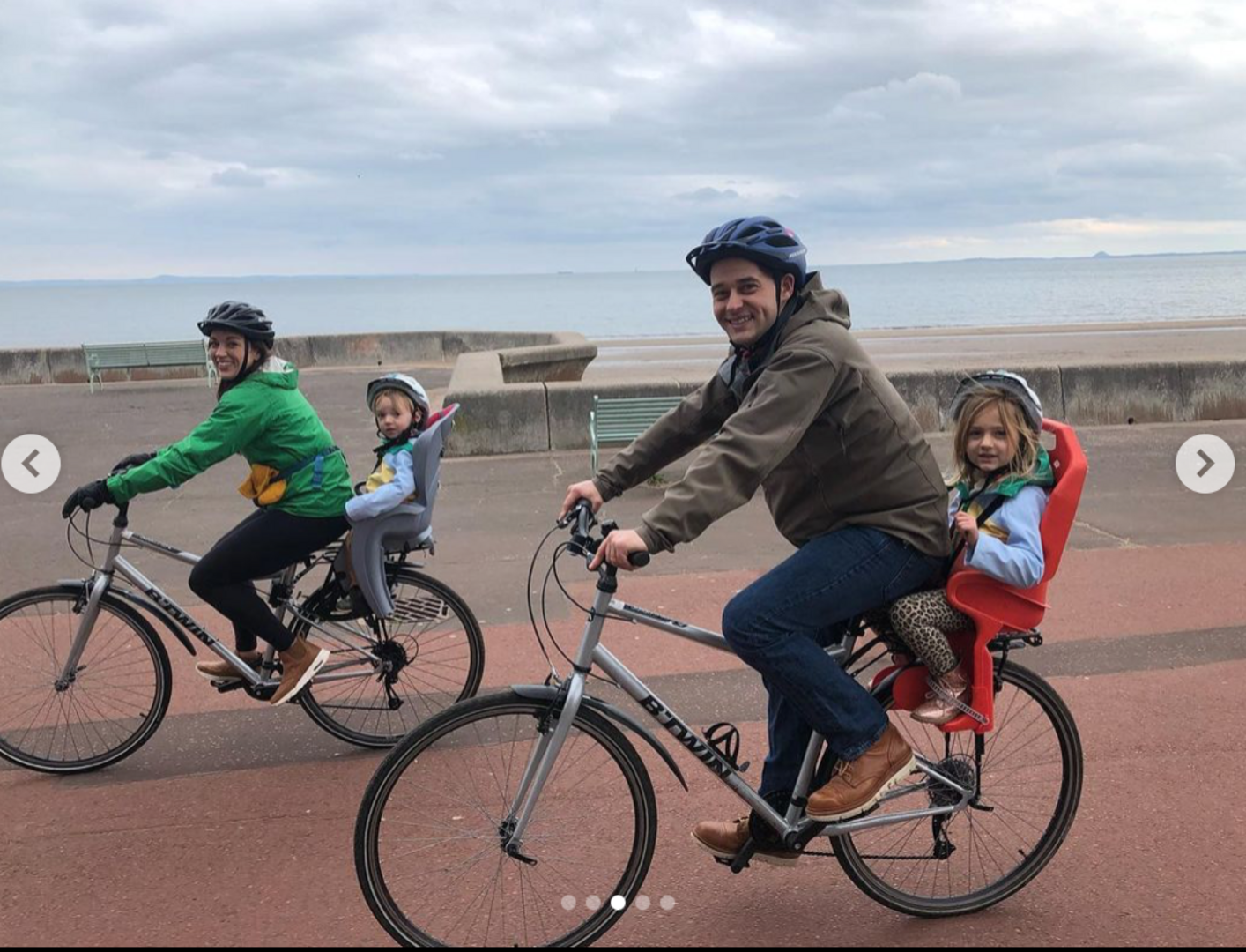 Family cycle tours ,© A wee pedal