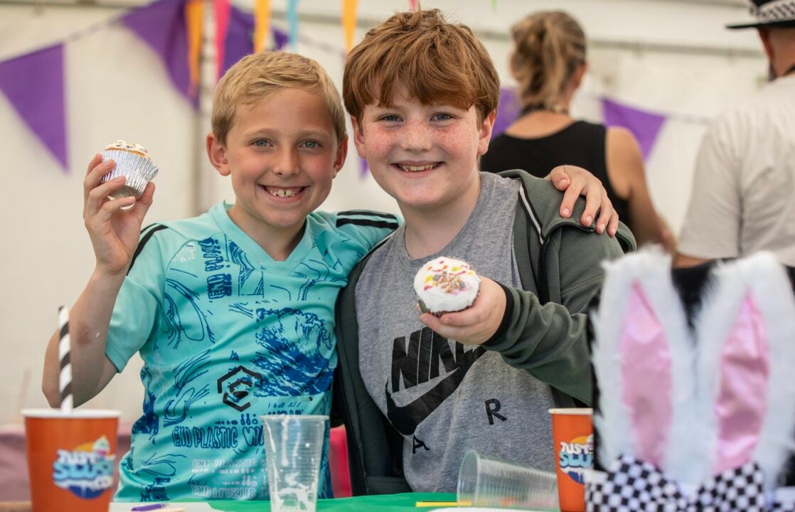 Kids with cupcakes at Foodies Festival