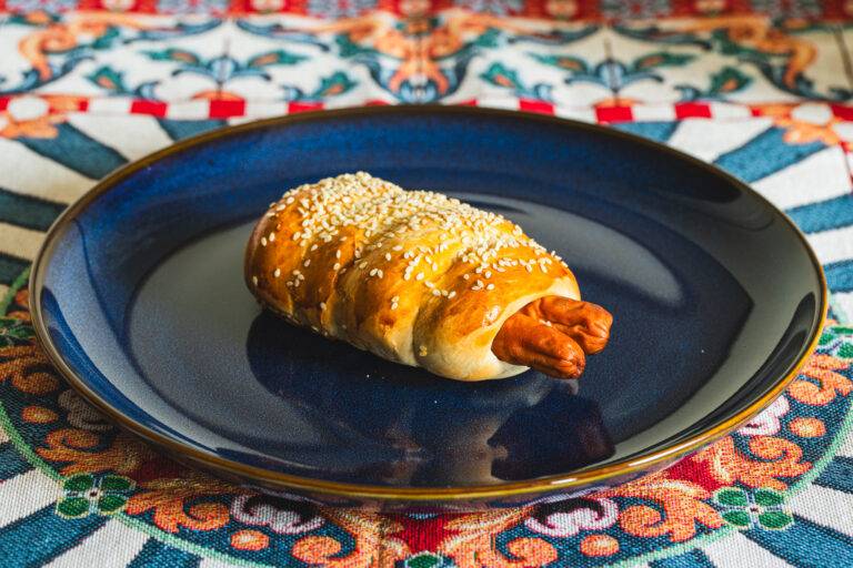 Sausage roll,© Mizzica Sicilian Deli