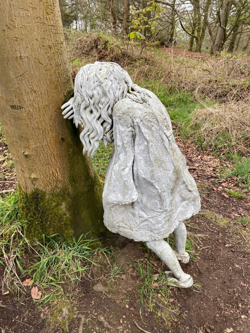 Sculpture of Weeping Girls at Jupiter Artland