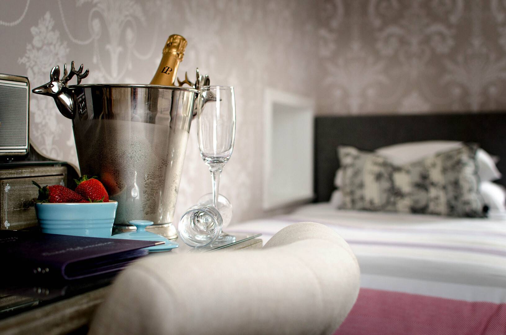 Bedroom with Champagne at Kingsway Guest House