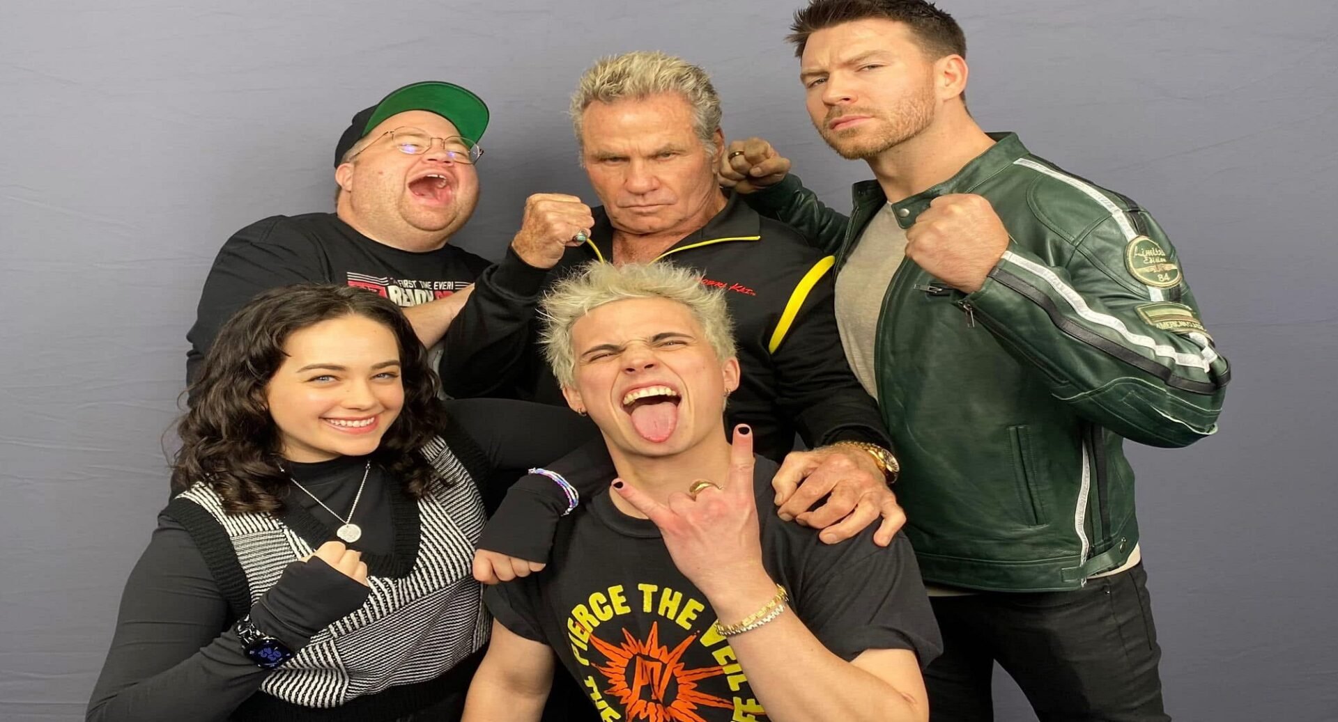 A group of people posing
