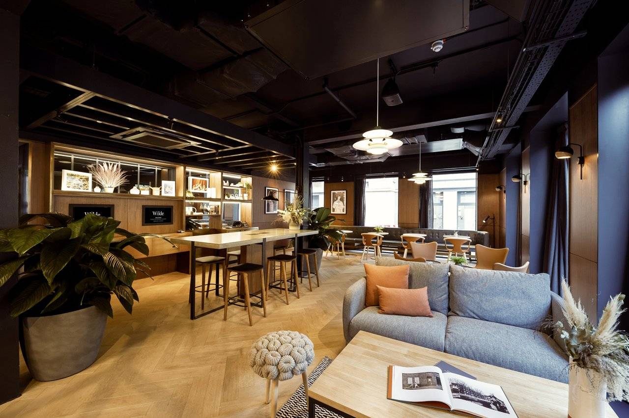 Wilde apartments lounge