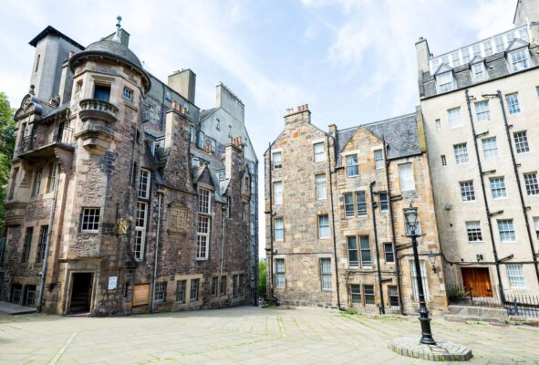 Makars' Court