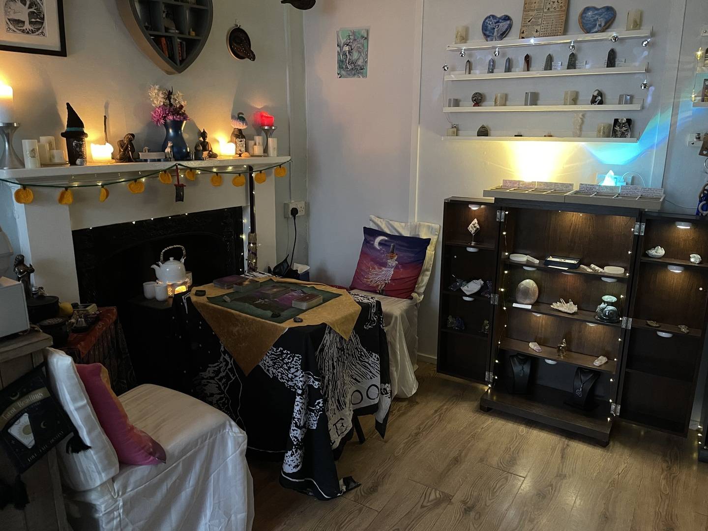 Reading corner,© Yes