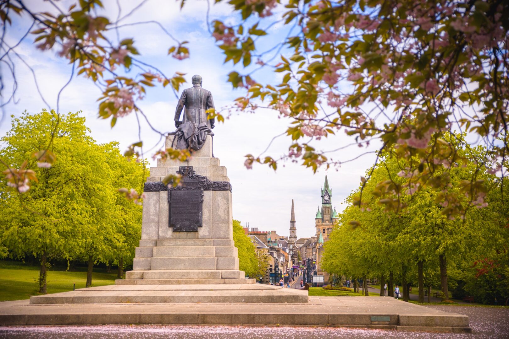 Statue of Andrew Carnegie
