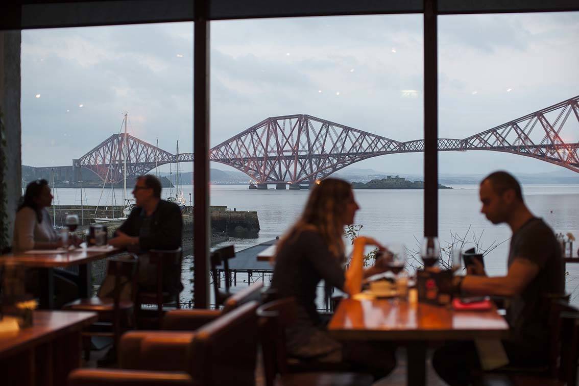 Orocco Pier, Antico Café Bar