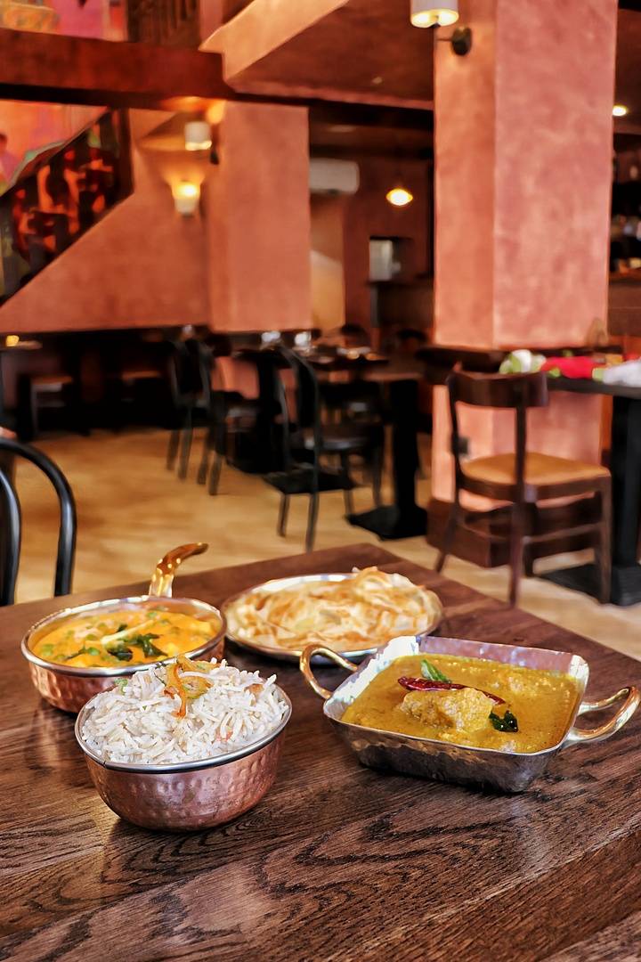 Restaurant seating at Tamil Teru