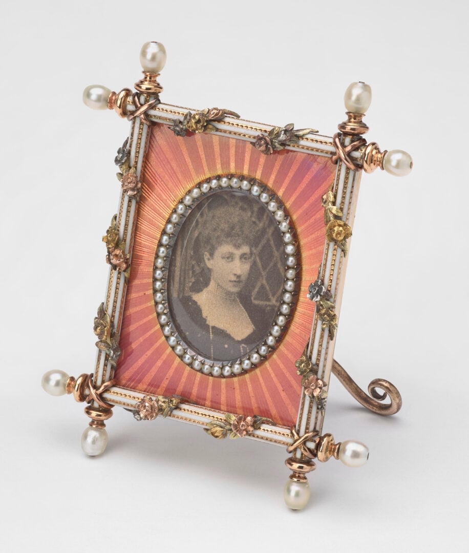 Frame with a photograph of Princess Louise, Duchess of Fife