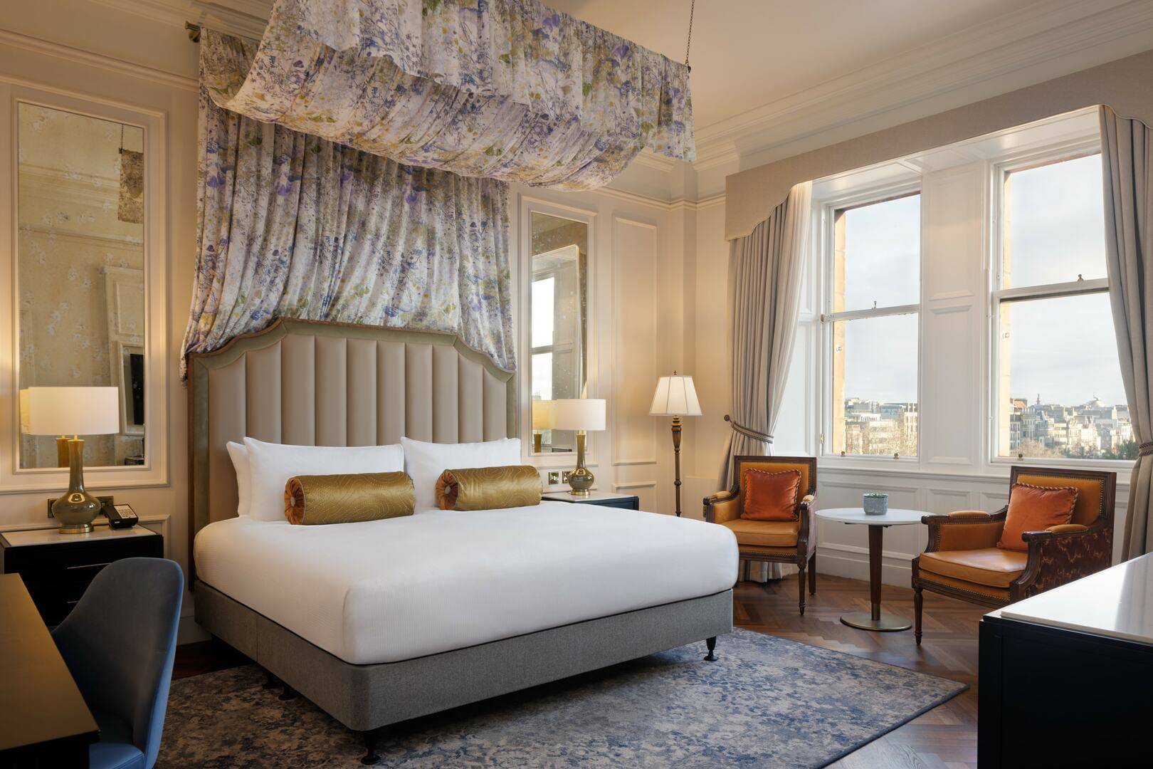 King Premier Room with Castle View