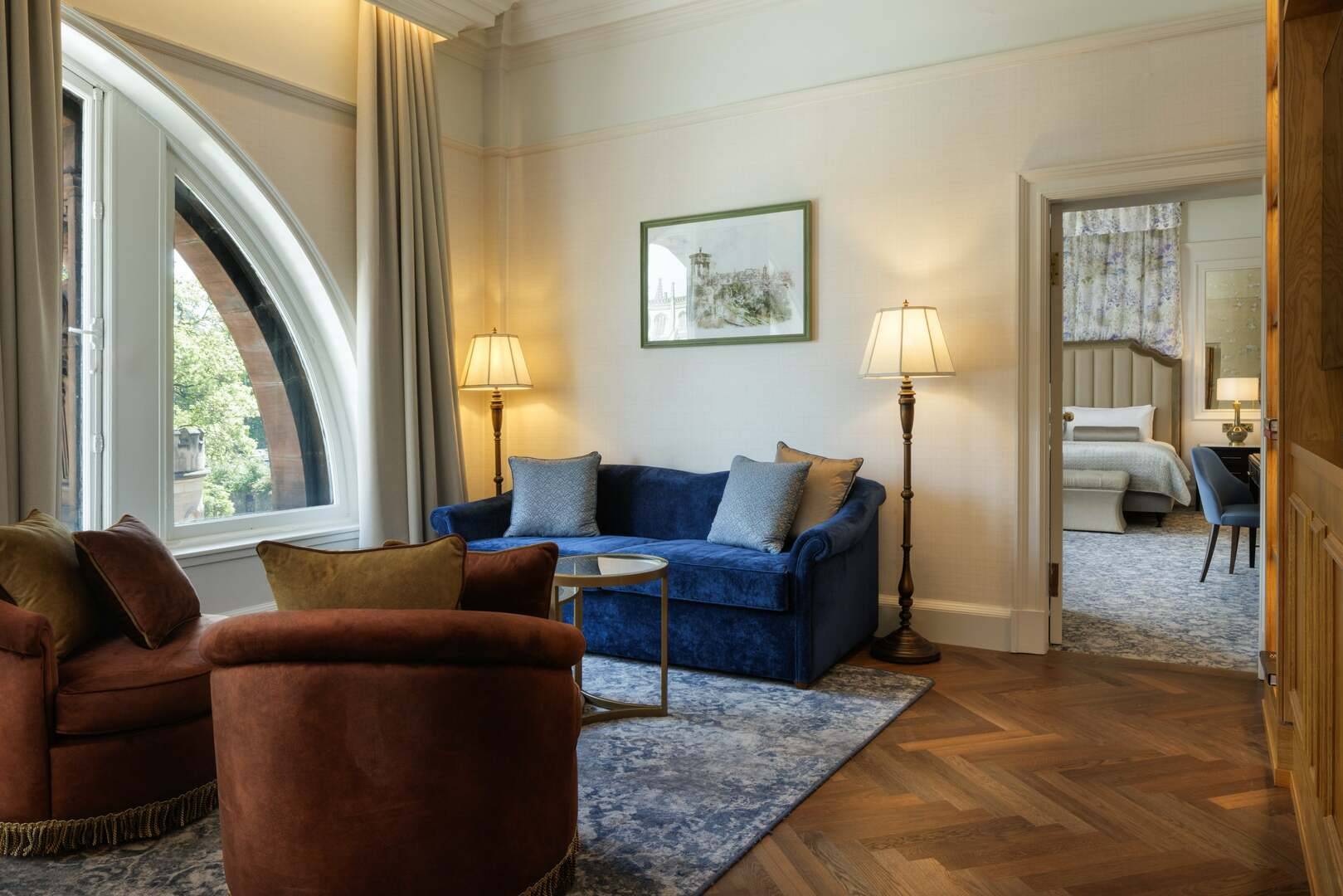 Sir Walter Scott Suite with Castle View