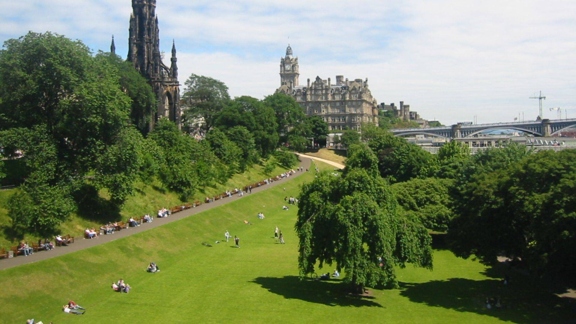 Princes st gardens view towards Scott Monument and Balmoral