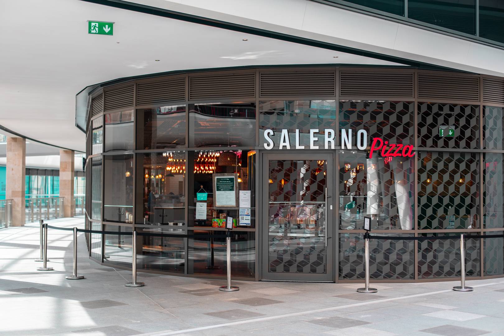 Salerno Pizza exterior