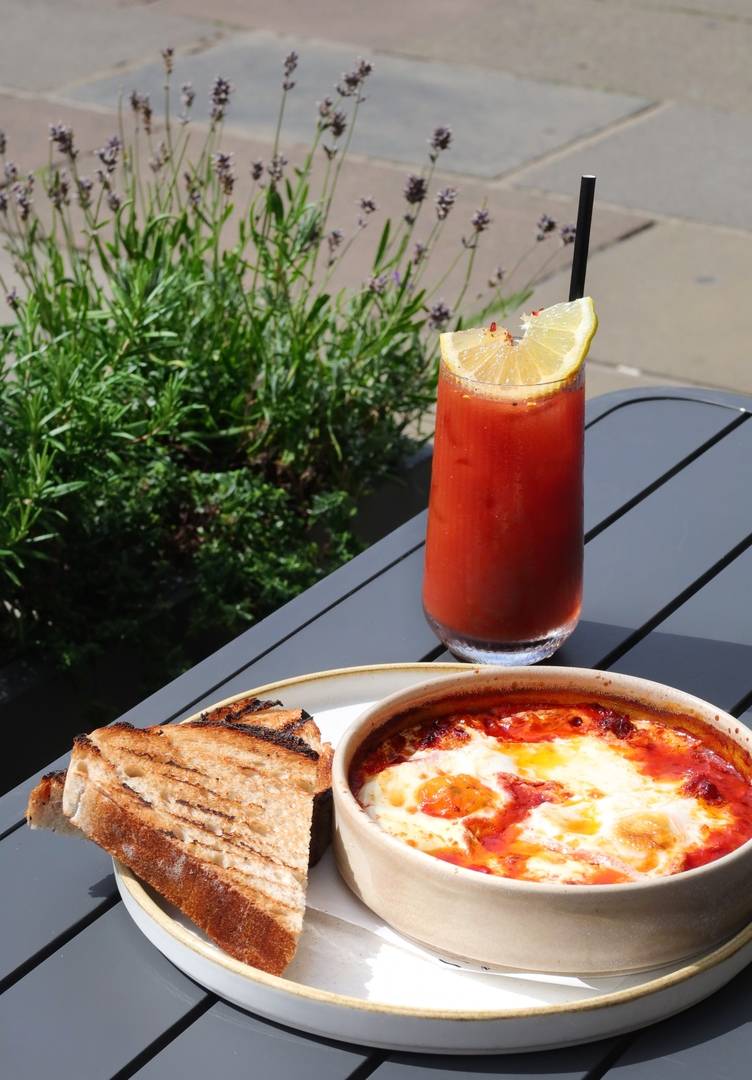 Breakfast at Contini George Street