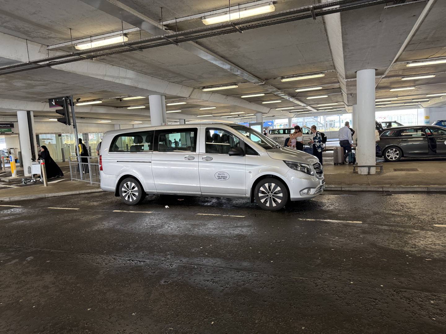 Edinburgh Airport Transfers