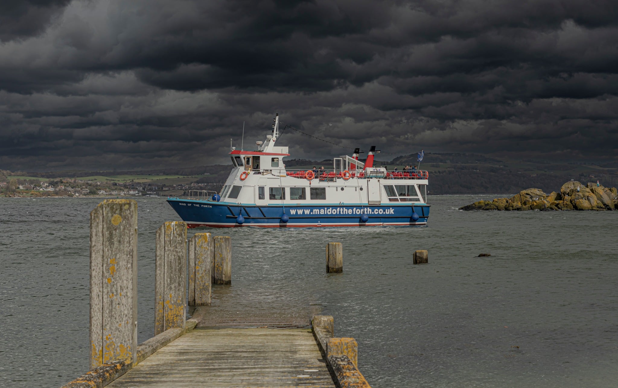 Maid of the Forth Pirate Cruise at Hawes Pier