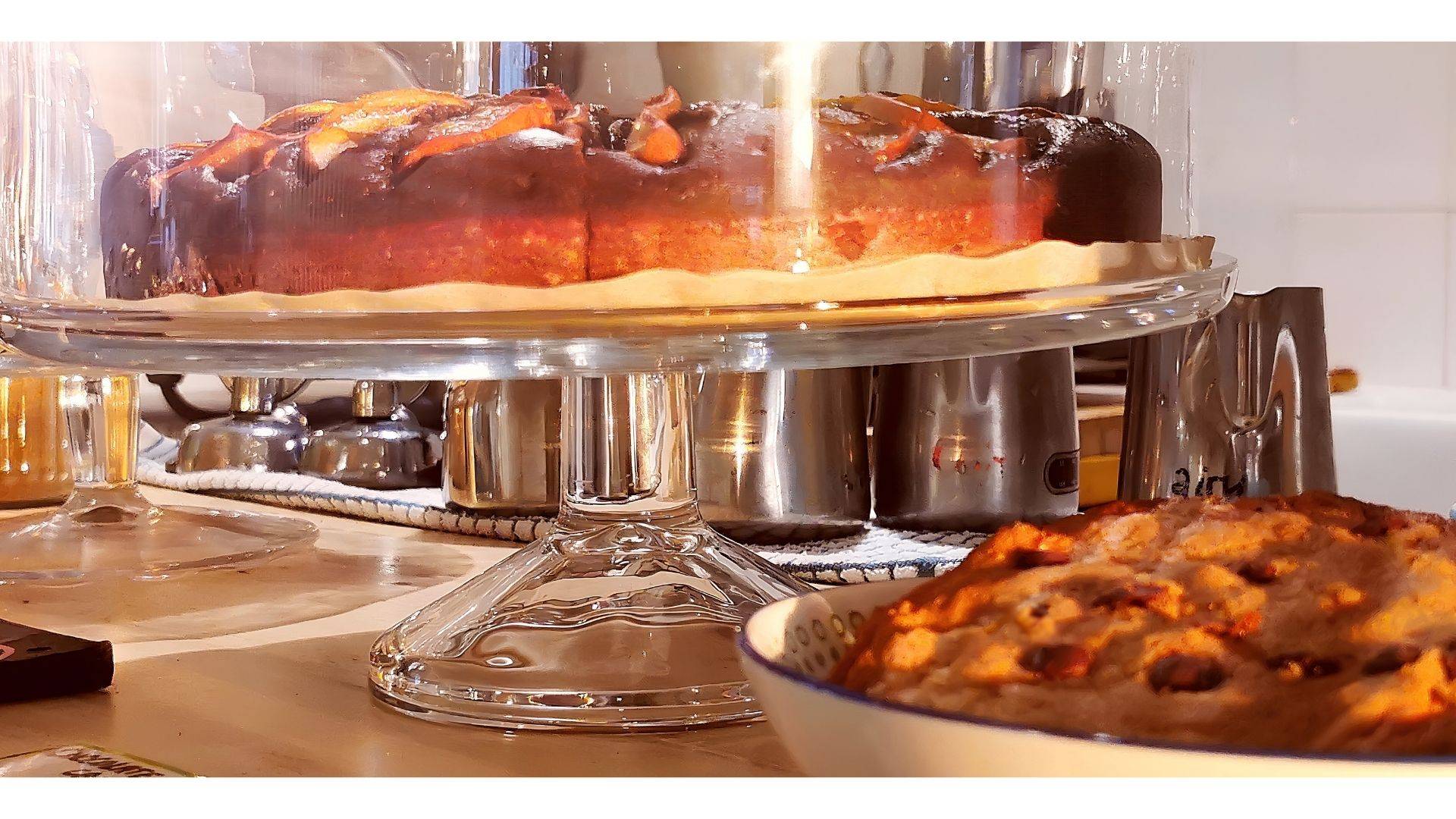 Cakes and cookies displayed in cakestands and bowls ready to buy from populus cafe, leith,© Earth in Common