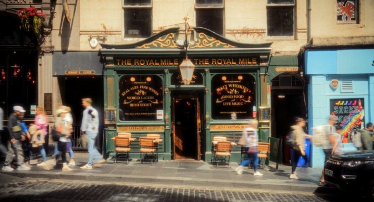 Exterior of the Royal Mile Tavern
